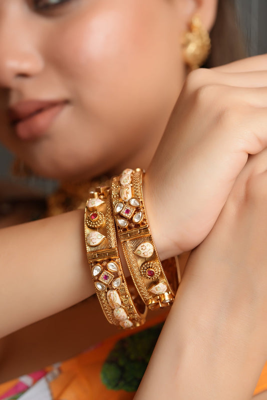 Rajwanti Bangle Set