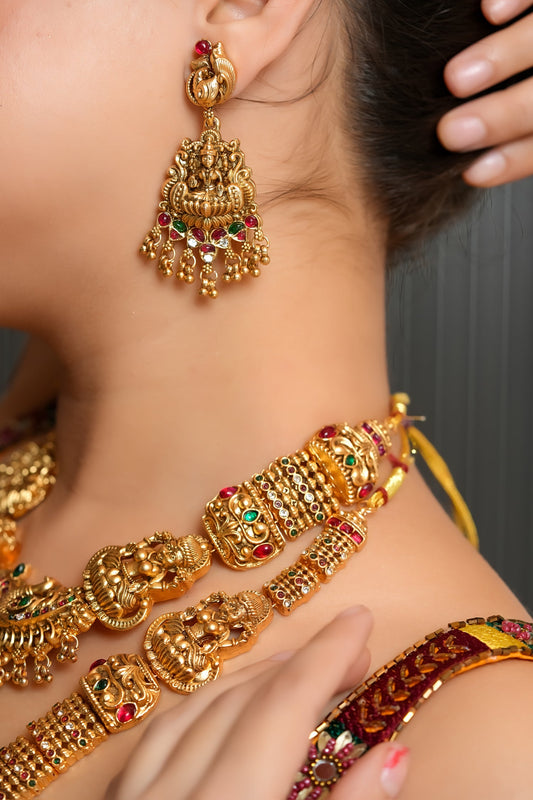 Temple Queen Set