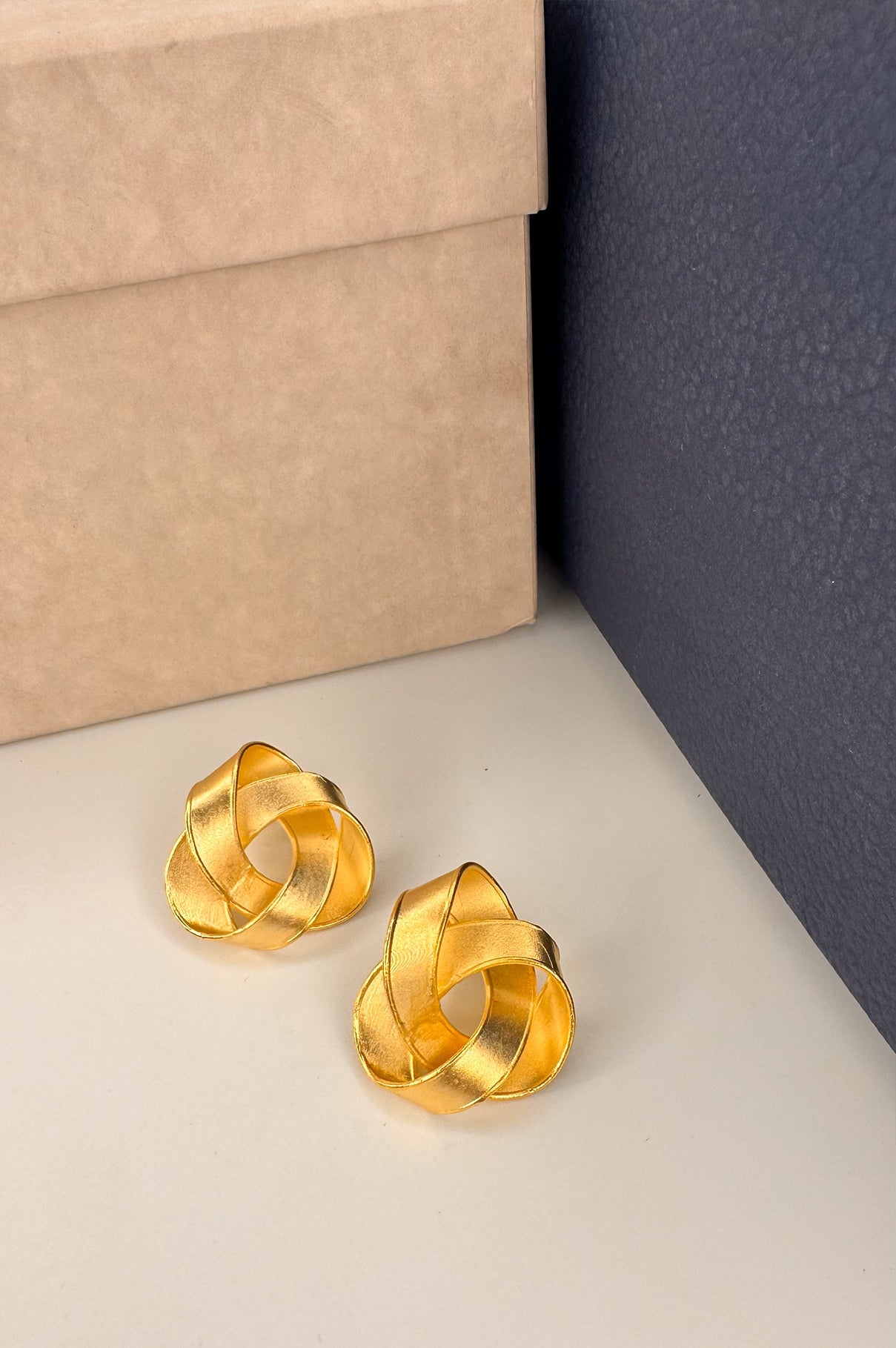 Ribbon Twist Earrings