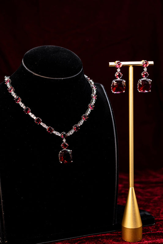 Scarlet Allure Set