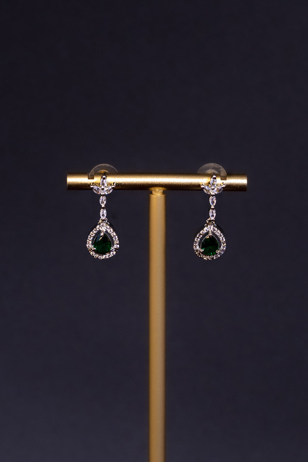 Emerald Glow Diamond Set