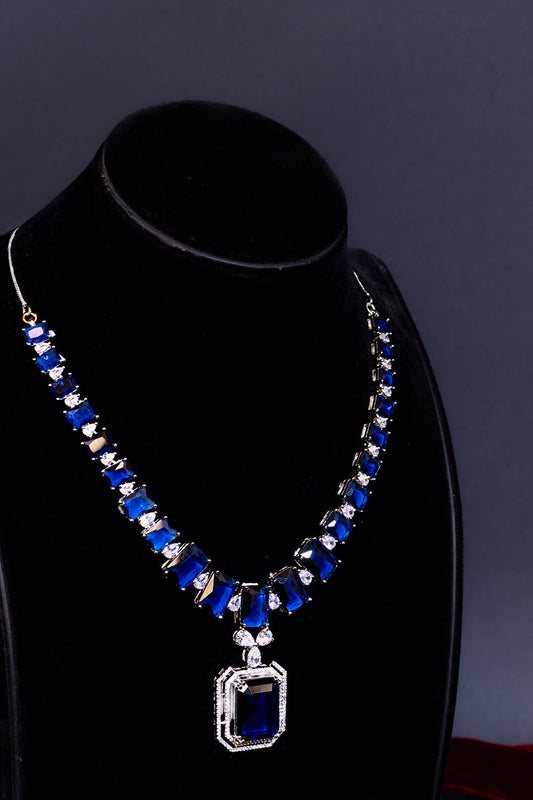 Sapphire Silhouette Set