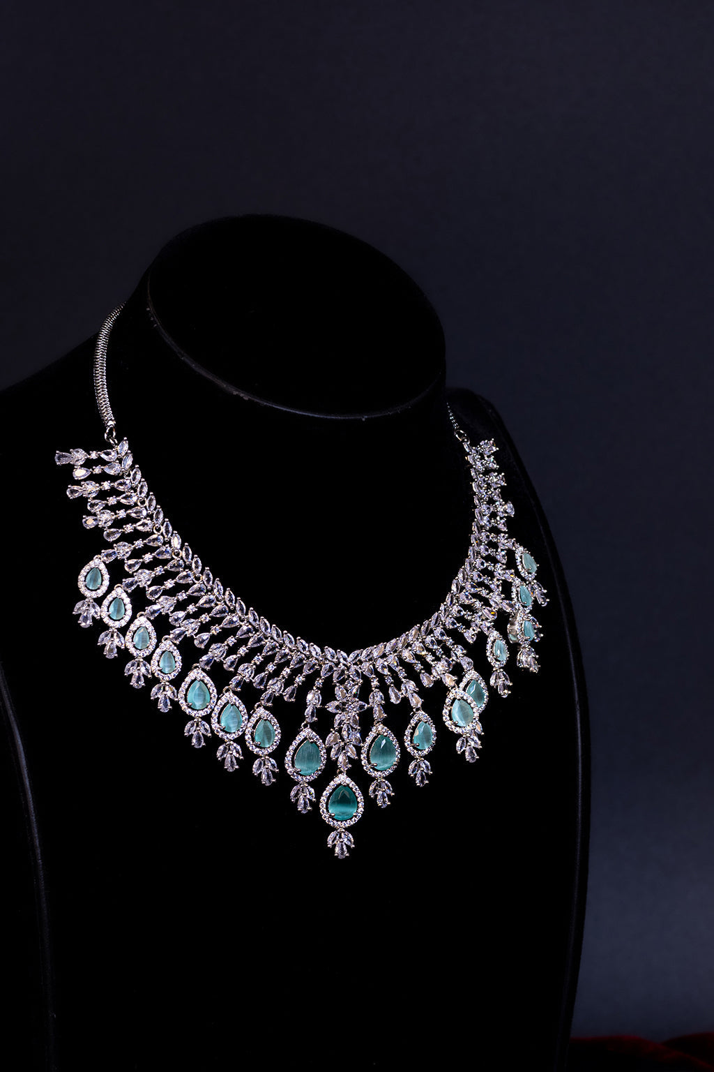 Royal Cascade Set