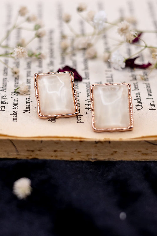 Classic Pearl Studs