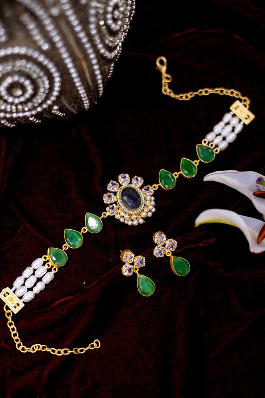 Emerald Noir Choker Set
