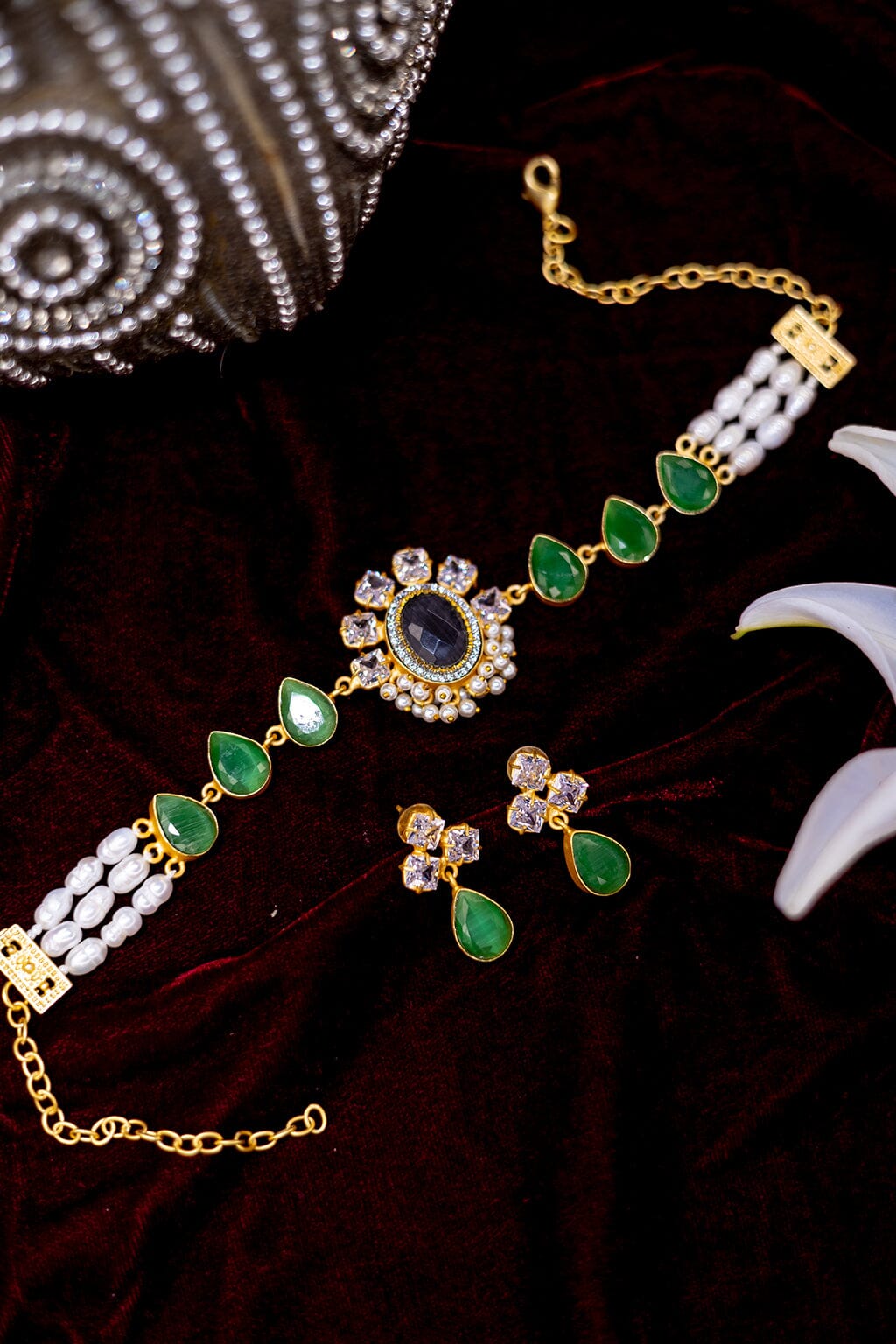 Emerald Noir Choker Set